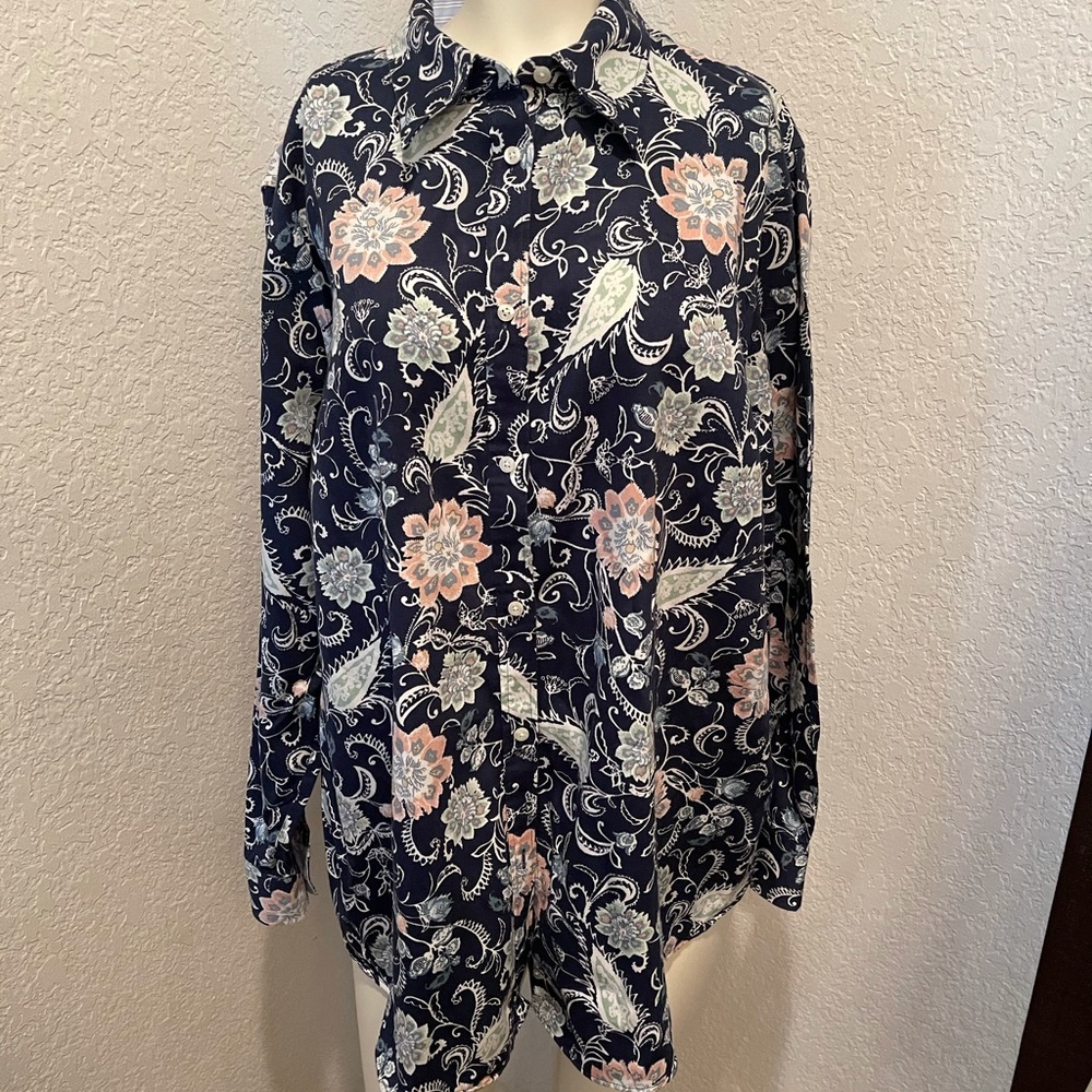 👢Chaps Floral Paisley Long Sleeve Button Down 👢